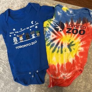 Set of 2- 18mo onesies